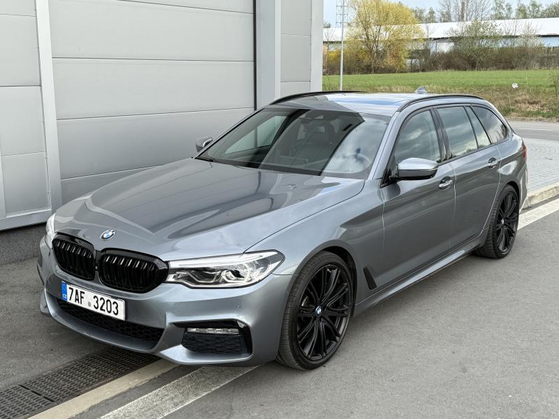 BMW 540i, XDrive, Touring, DPH, Panorama, Servisní historie