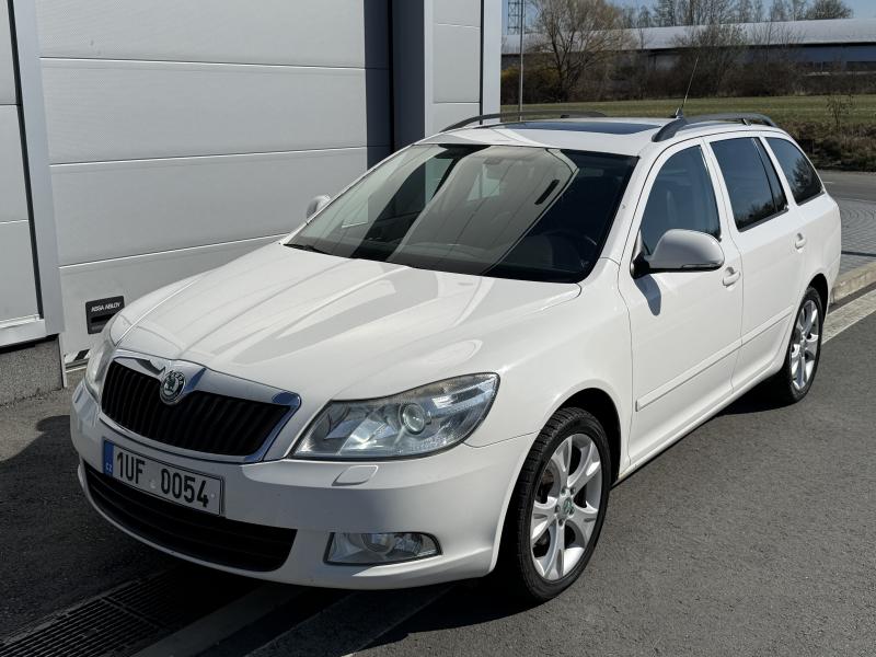 Škoda Octavia 2, FL, 2.0 TDI DSG, 103 kW – kůže, xenony