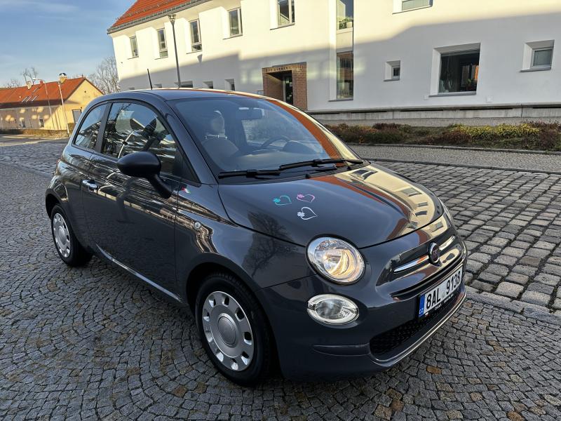 FIAT 500, 1.0i, 51KW, 2021, DPH, dvě sady pneu, 43 tis. km.